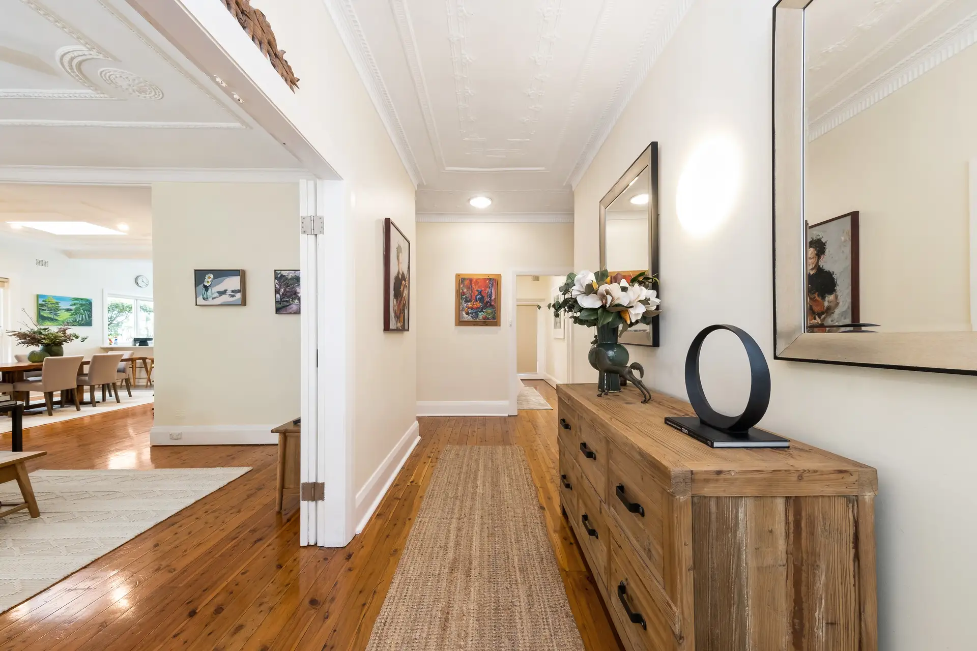 96 Centennial Avenue, Chatswood Sold by Chan Yahl - image 3