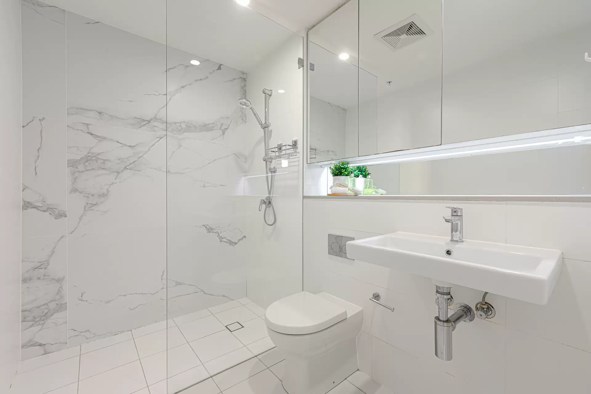 A117/150 Mowbray Road, Willoughby Sold by Chan Yahl - image 6