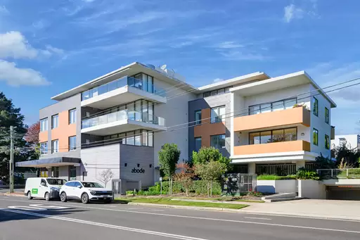 107/72 Laurel Street, Willoughby Sold by Chan Yahl