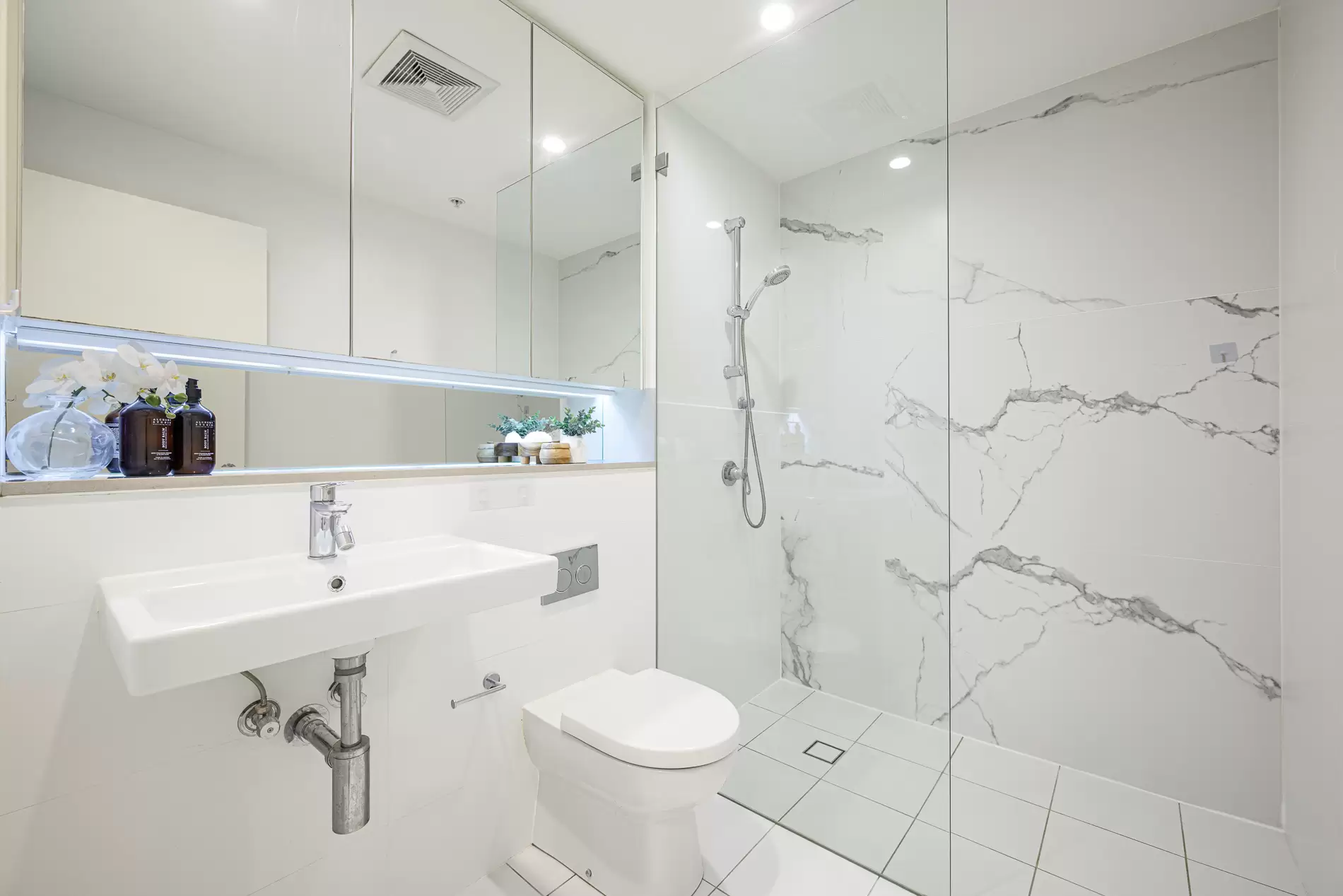 AG03/150 Mowbray Road, Willoughby Sold by Chan Yahl - image 8