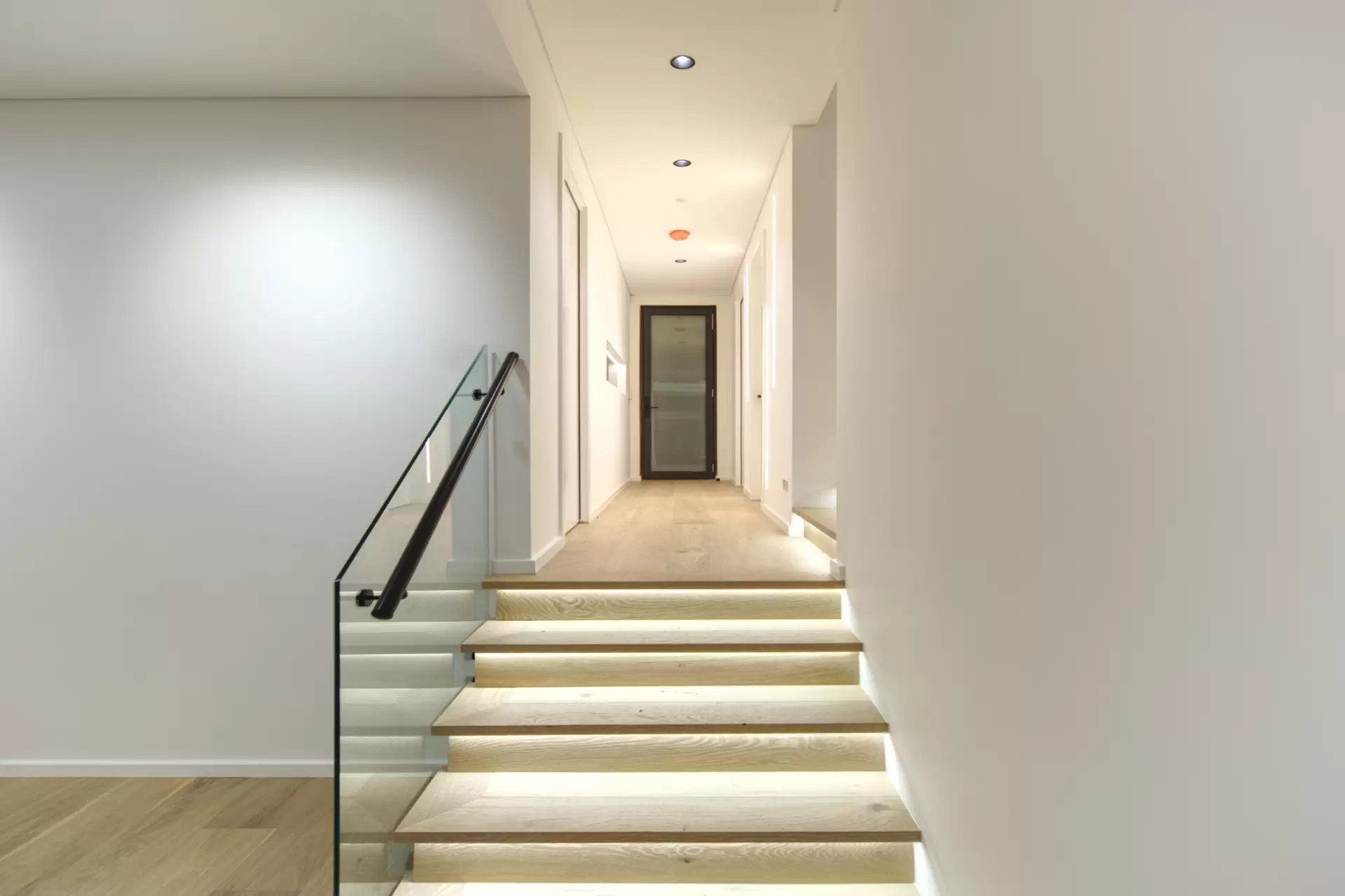 19 Burton Place, Lindfield Sold by Chan Yahl - image 2
