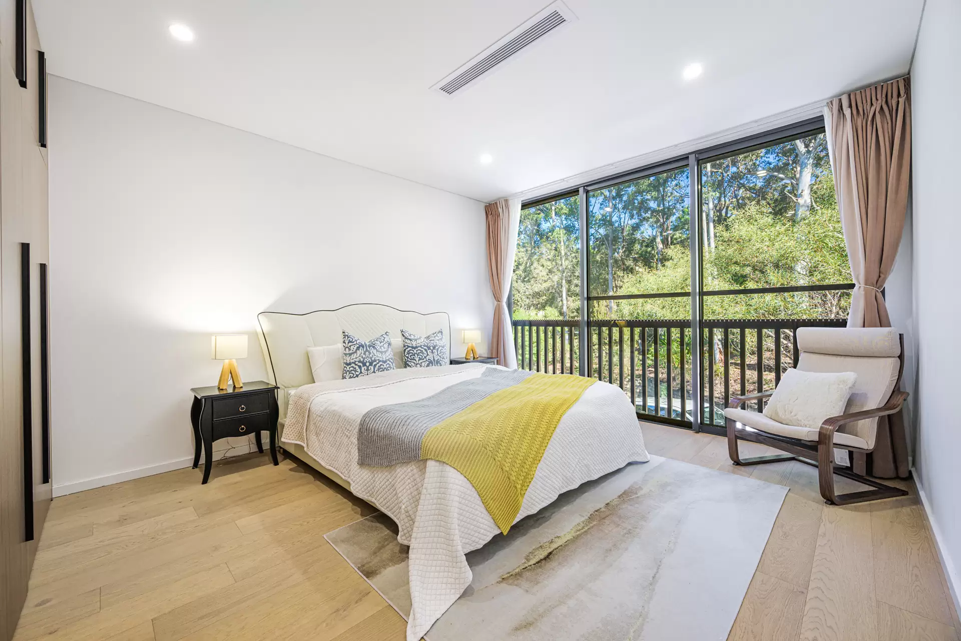 21 Burton Place, Lindfield Sold by Chan Yahl - image 8
