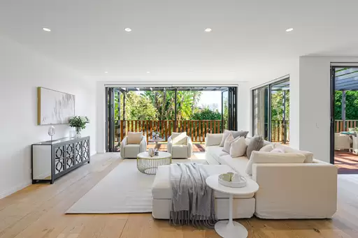 22 Carbeen Avenue, St Ives Sold by Chan Yahl