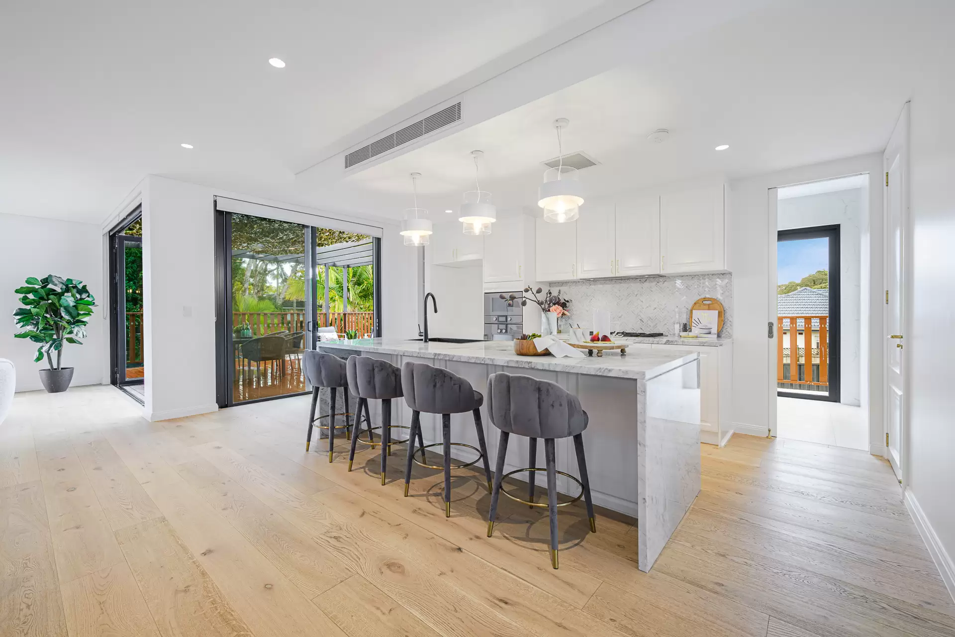 24 Carbeen Avenue, St Ives Sold by Chan Yahl - image 6