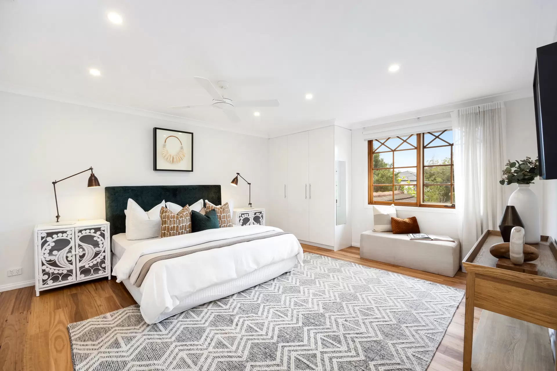 33 Douglas Street, St Ives Sold by Chan Yahl - image 4