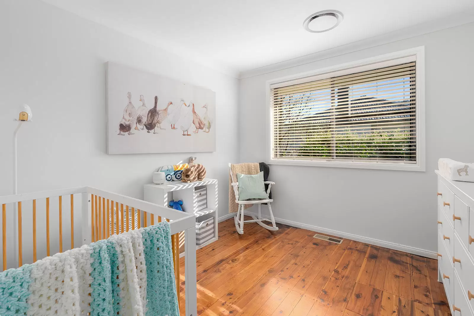 17 Retford Road, Bowral Sold by Chan Yahl - image 13