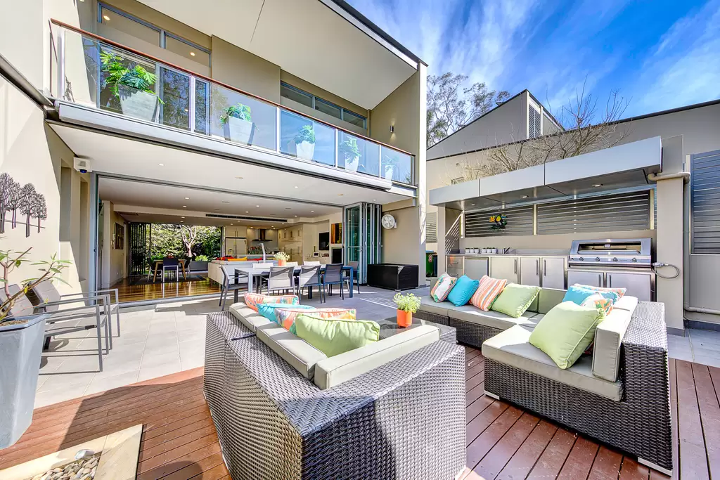 11f Knowlman Avenue, Pymble Sold by Chan Yahl
