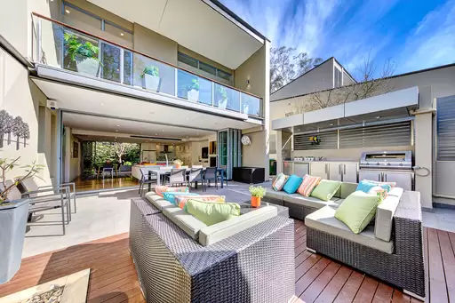 11f Knowlman Avenue, Pymble Sold by Chan Yahl