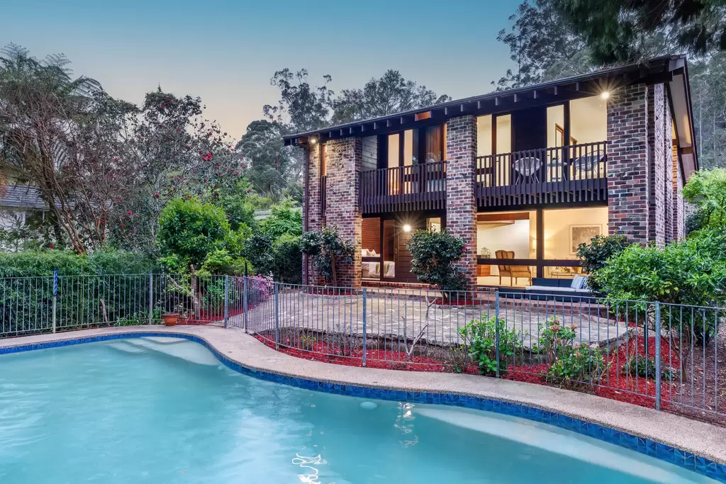 74 Rosebery Road, Killara Sold by Chan Yahl