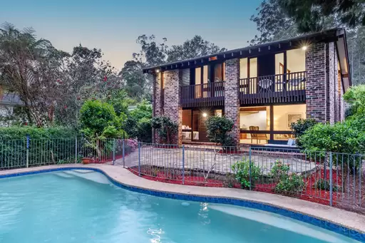 74 Rosebery Road, Killara Sold by Chan Yahl