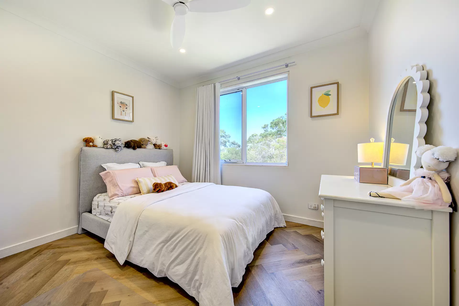 28/10 Kissing Point Road, Turramurra Sold by Chan Yahl - image 9