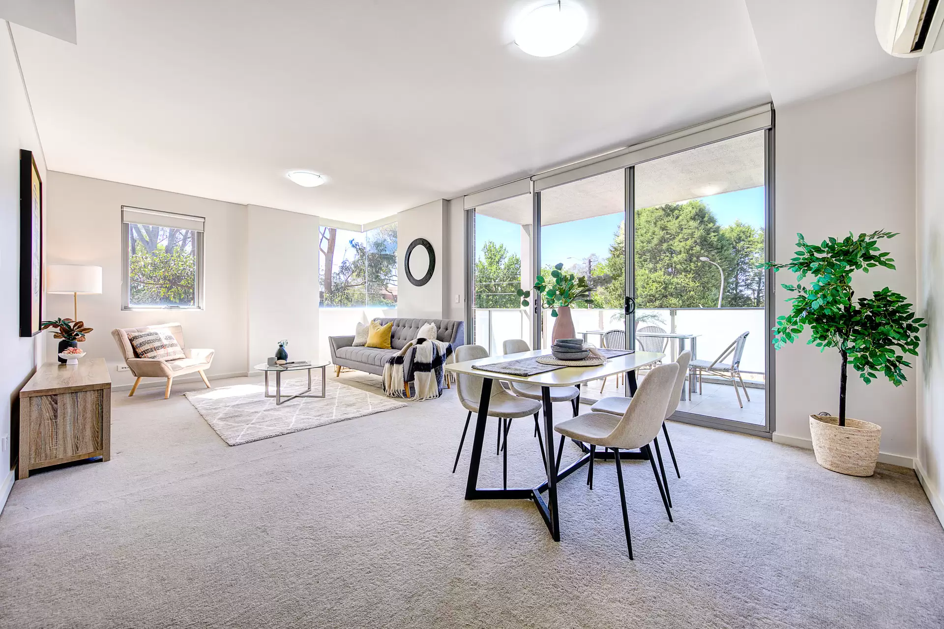 50/1 Lamond Drive, Turramurra Sold by Chan Yahl - image 1