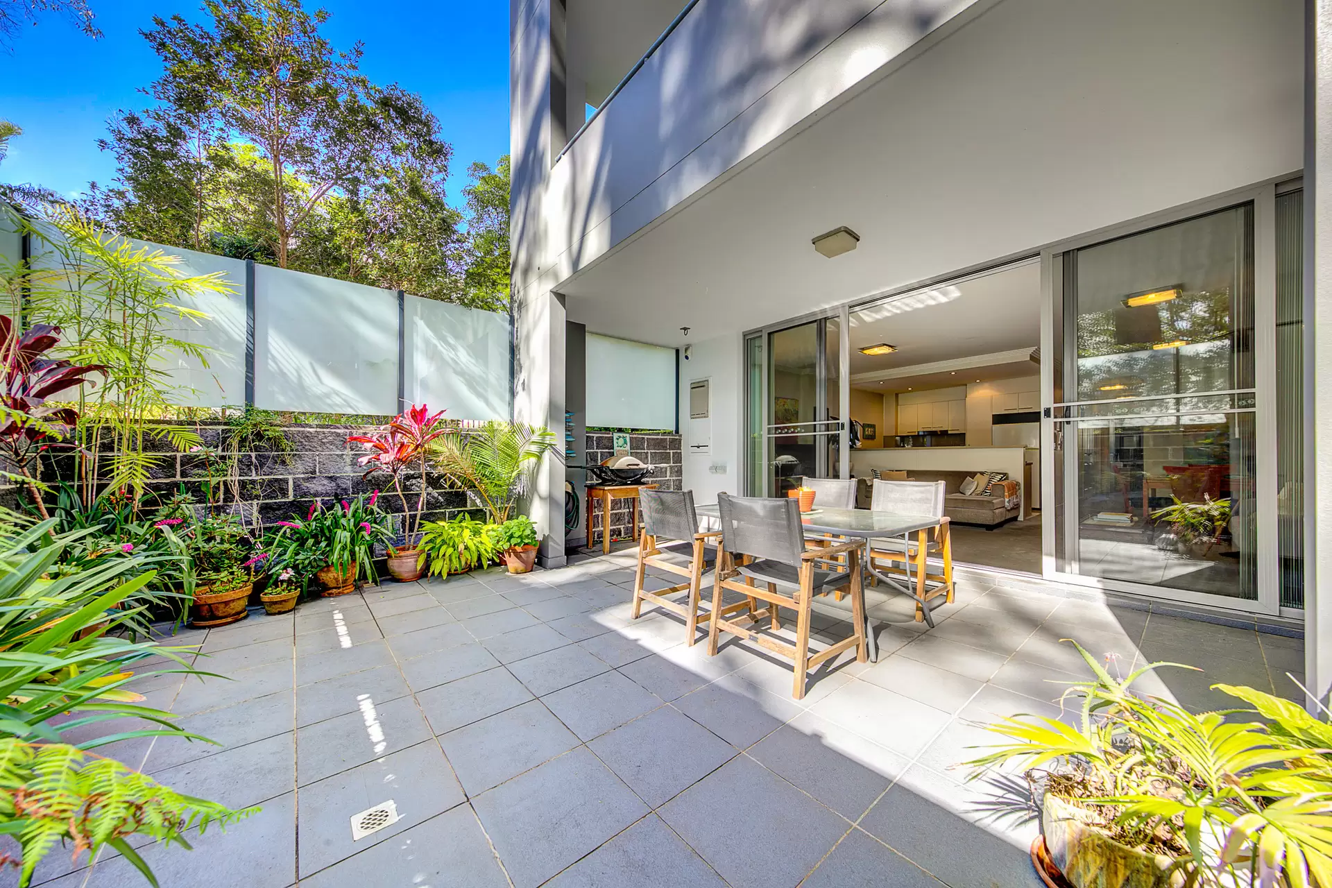 25/2-4 Finlay Road, Turramurra Sold by Chan Yahl - image 1