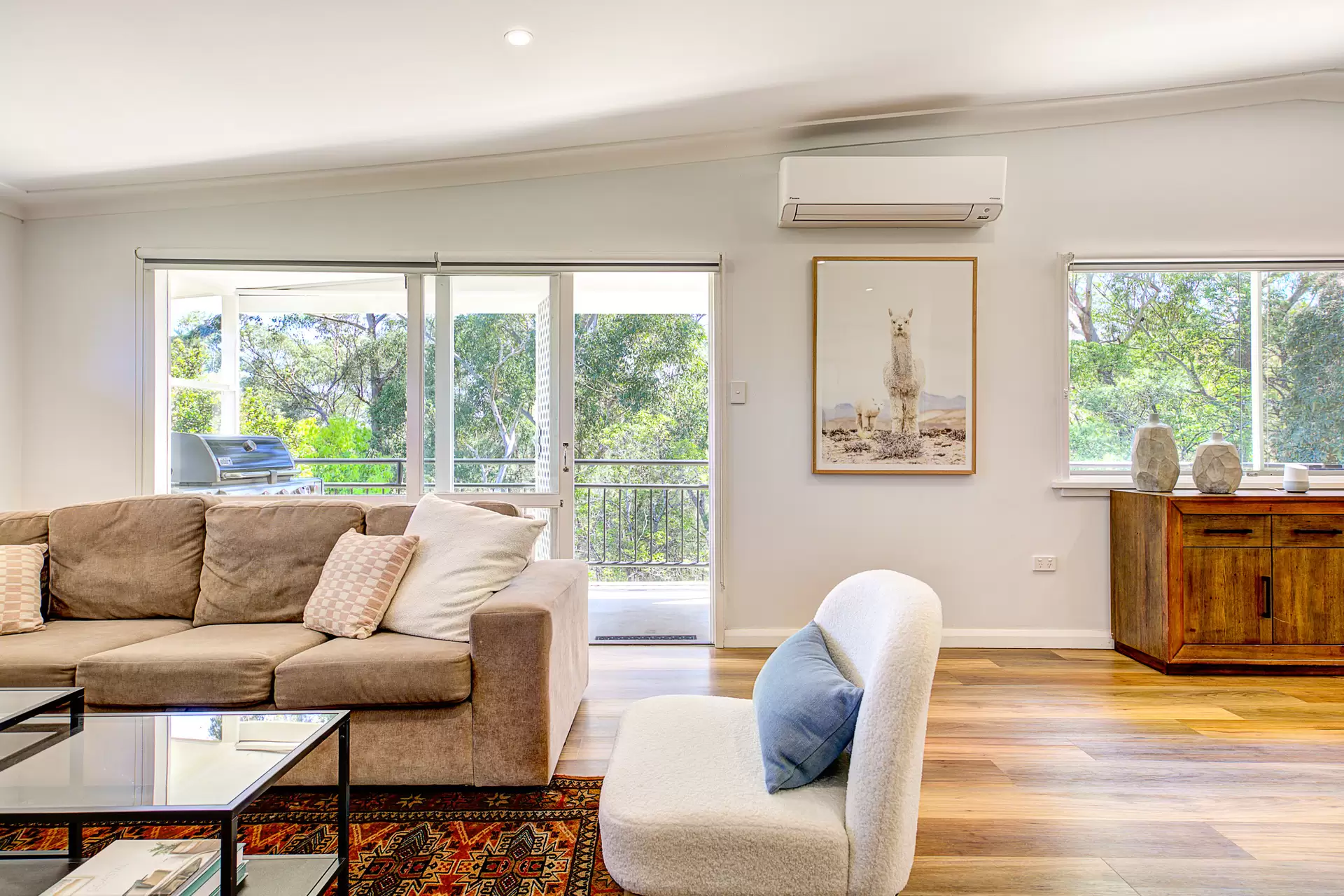 217 Fox Valley Road, Wahroonga Sold by Chan Yahl - image 4