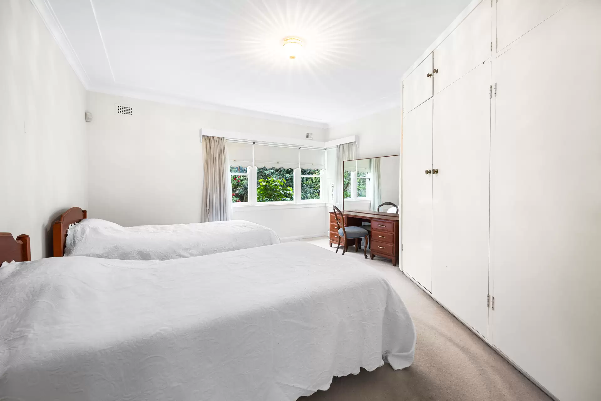 100 Pentecost Avenue, Pymble Sold by Chan Yahl - image 4