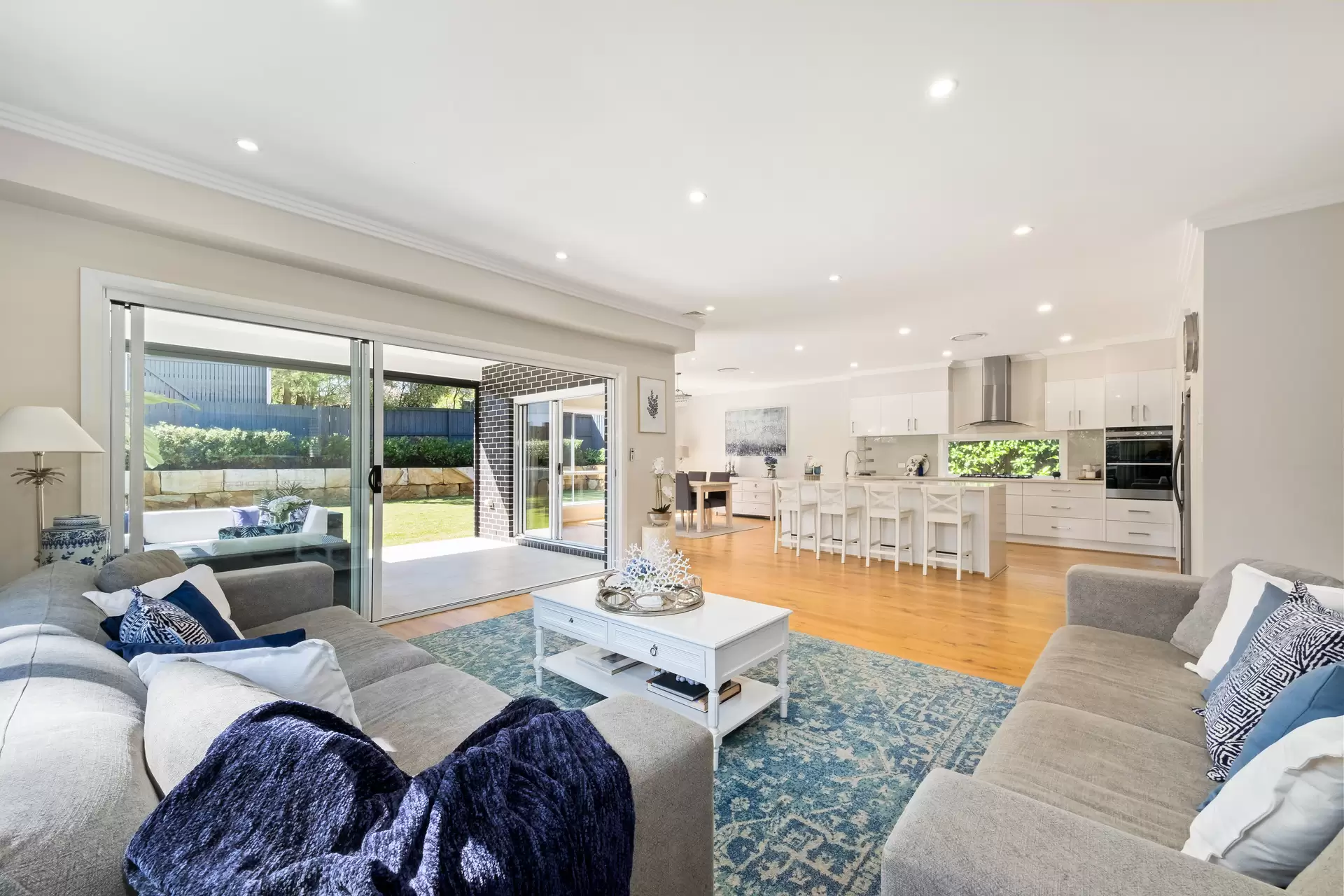 27 Richmond Avenue, St Ives Sold by Chan Yahl - image 5
