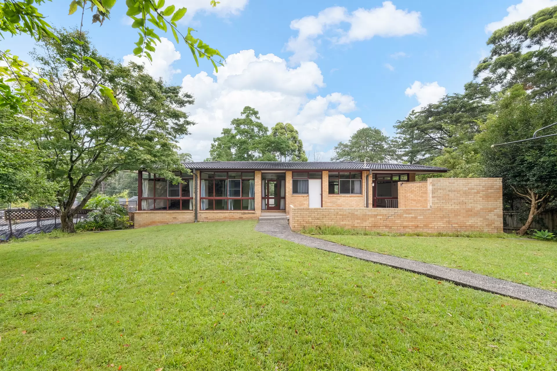 32 Shinfield Avenue, St Ives Sold by Chan Yahl - image 3