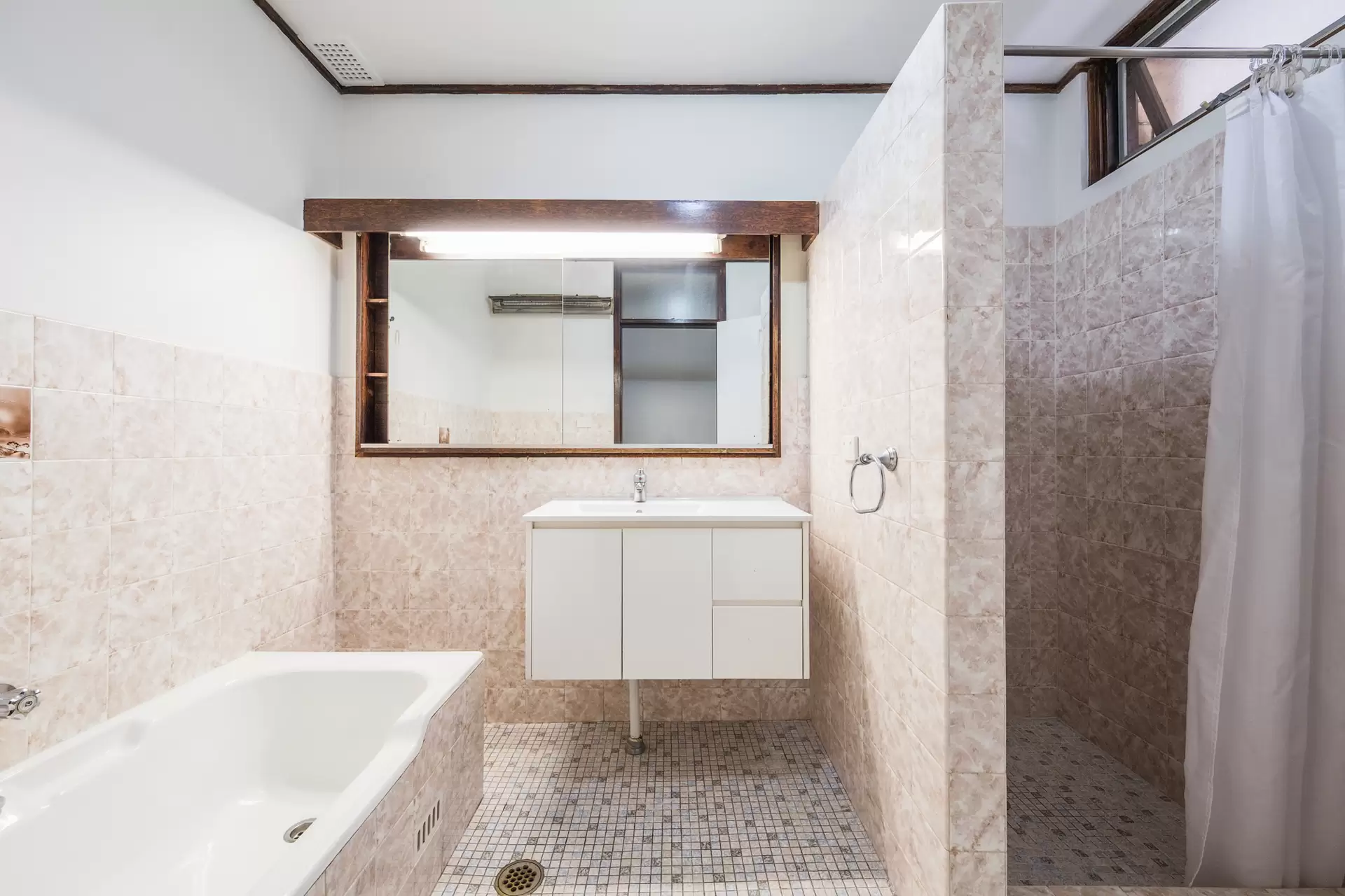 32 Shinfield Avenue, St Ives Sold by Chan Yahl - image 8