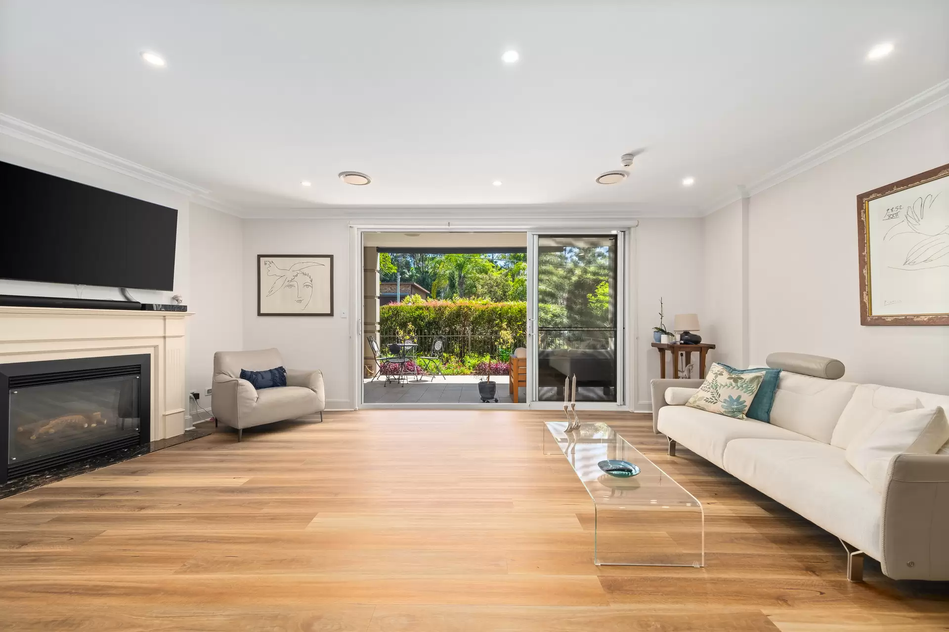 2/14-18 Woniora Avenue, Wahroonga Sold by Chan Yahl - image 3