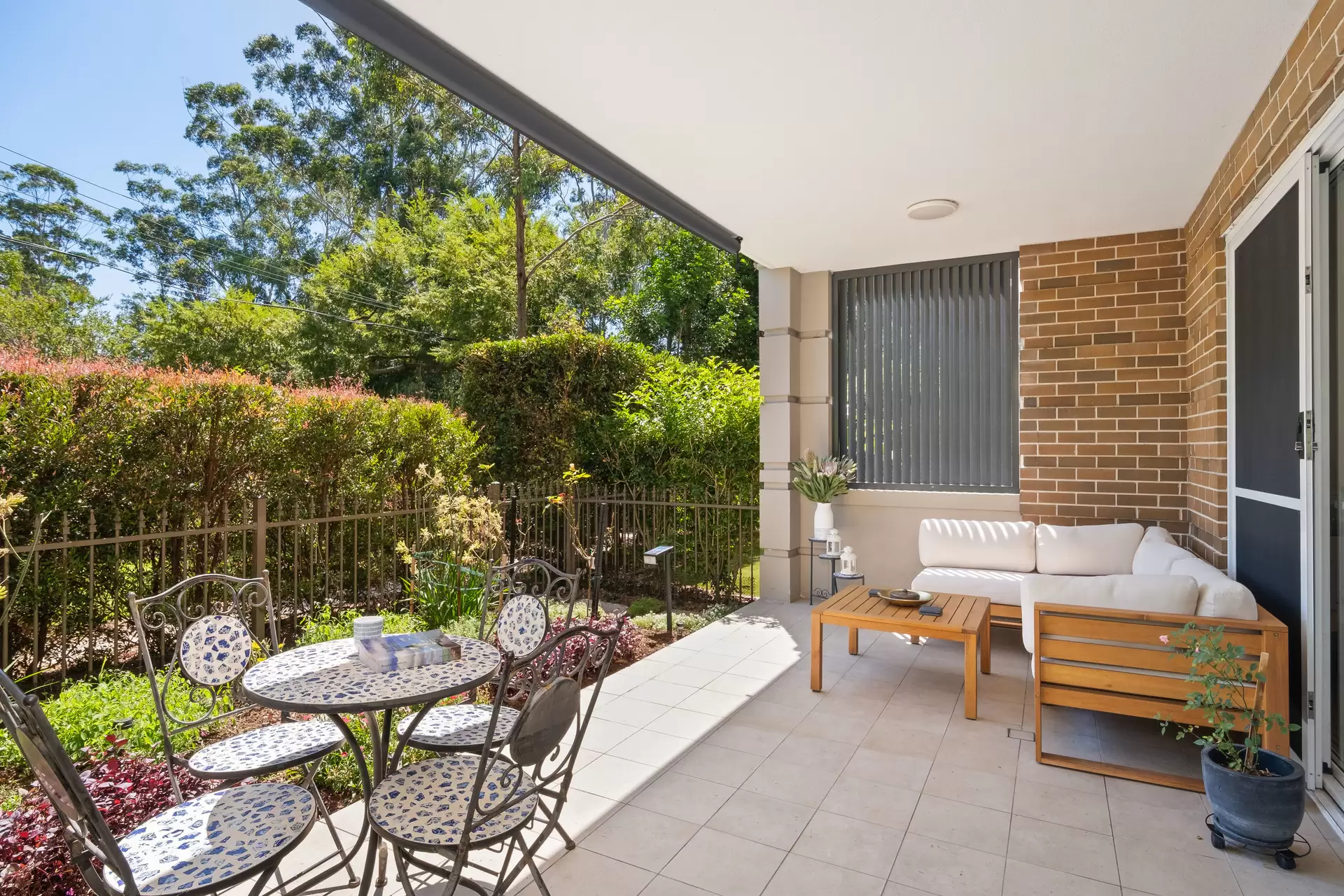 2/14-18 Woniora Avenue, Wahroonga Sold by Chan Yahl - image 1