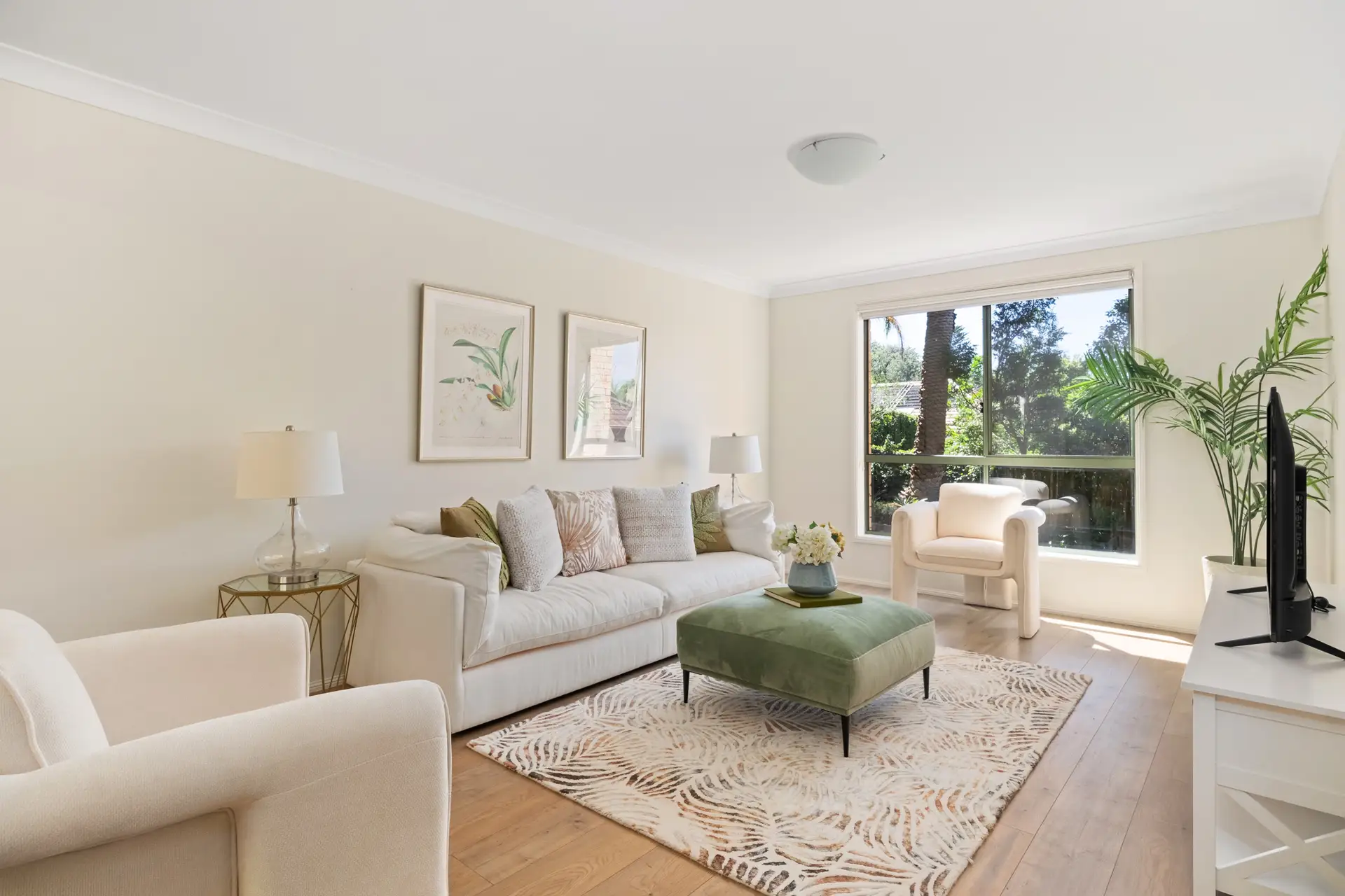 40B Eastern Arterial Road, Killara Sold by Chan Yahl - image 2