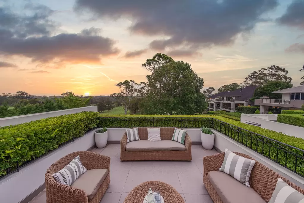 2/52 Cowan Road, St Ives Sold by Chan Yahl