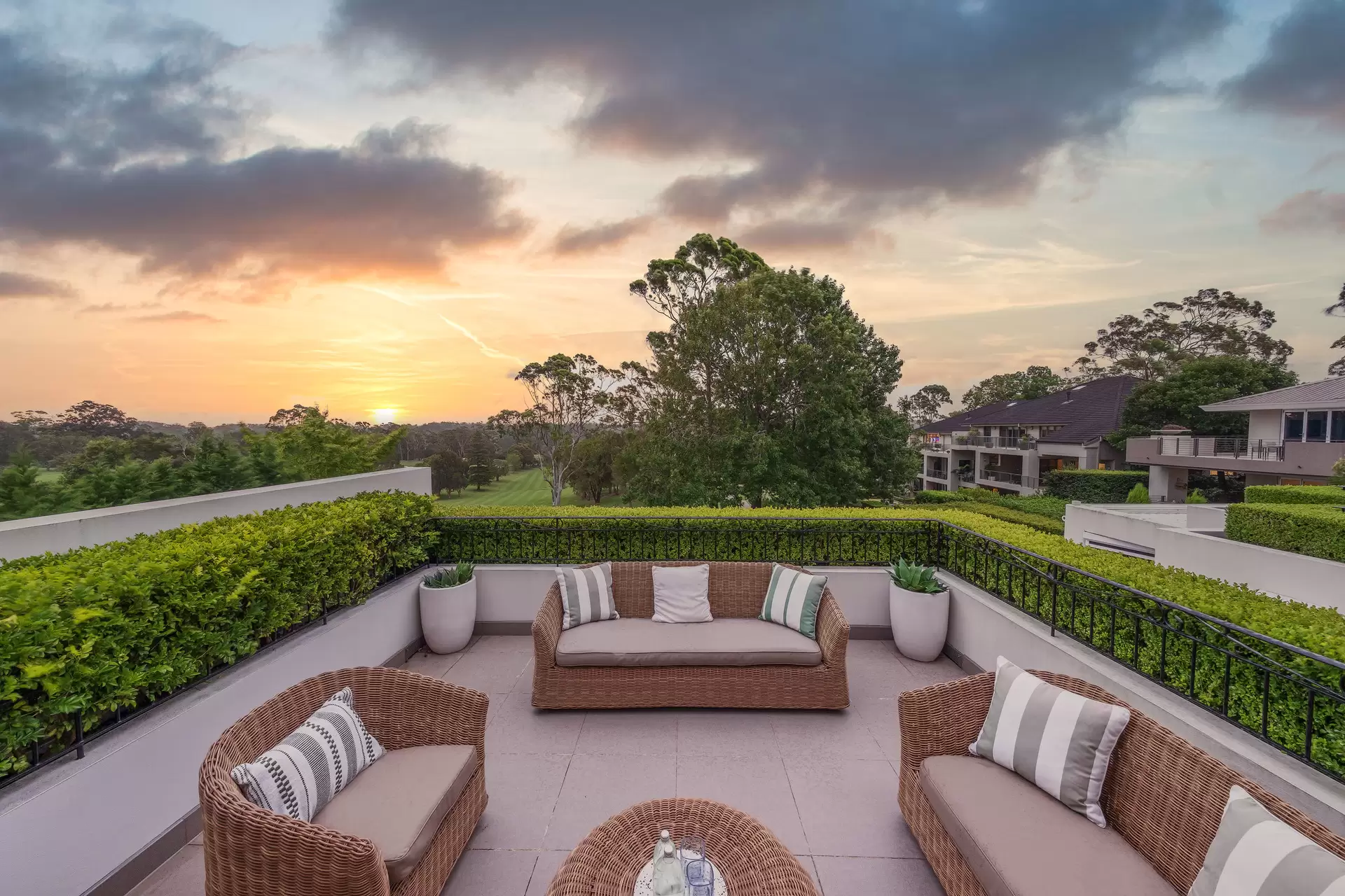 2/52 Cowan Road, St Ives Sold by Chan Yahl - image 1