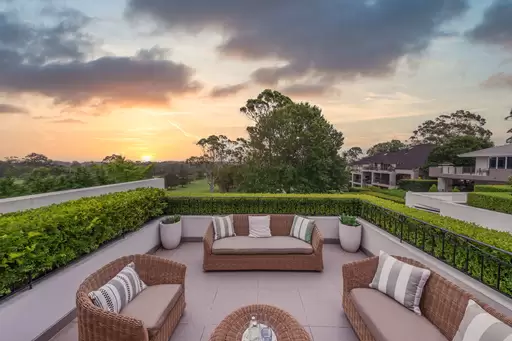 2/52 Cowan Road, St Ives Sold by Chan Yahl