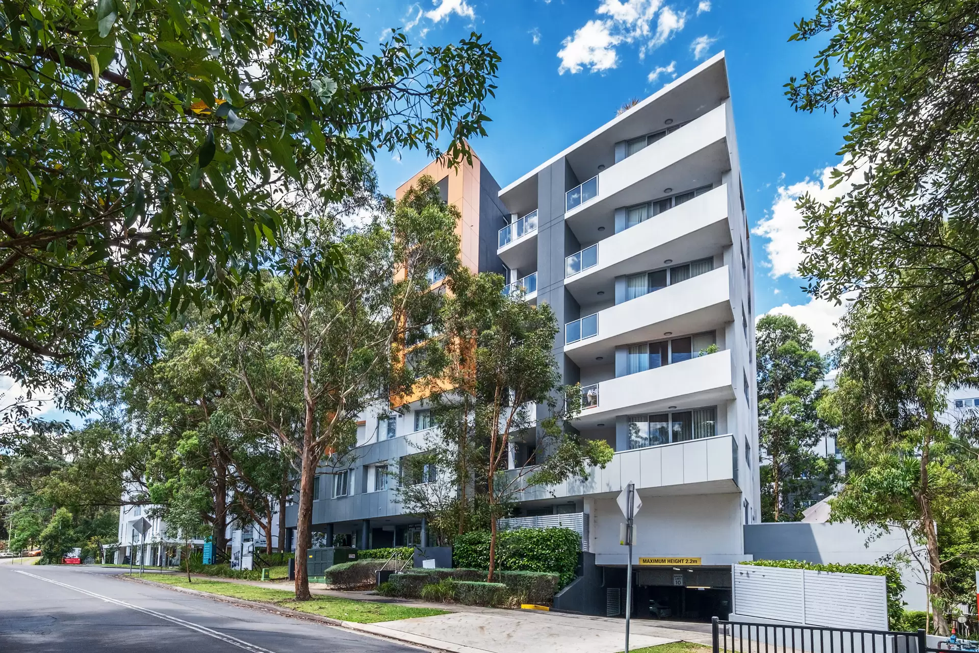 503/71 Ridge Street, Gordon Sold by Chan Yahl - image 12