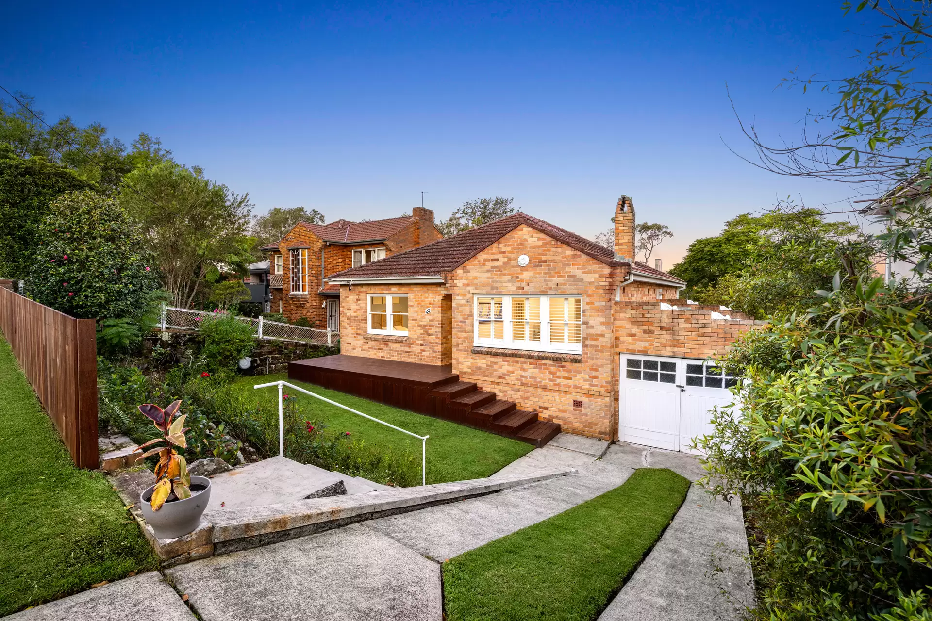 23 Larool Avenue, Lindfield Sold by Chan Yahl - image 1