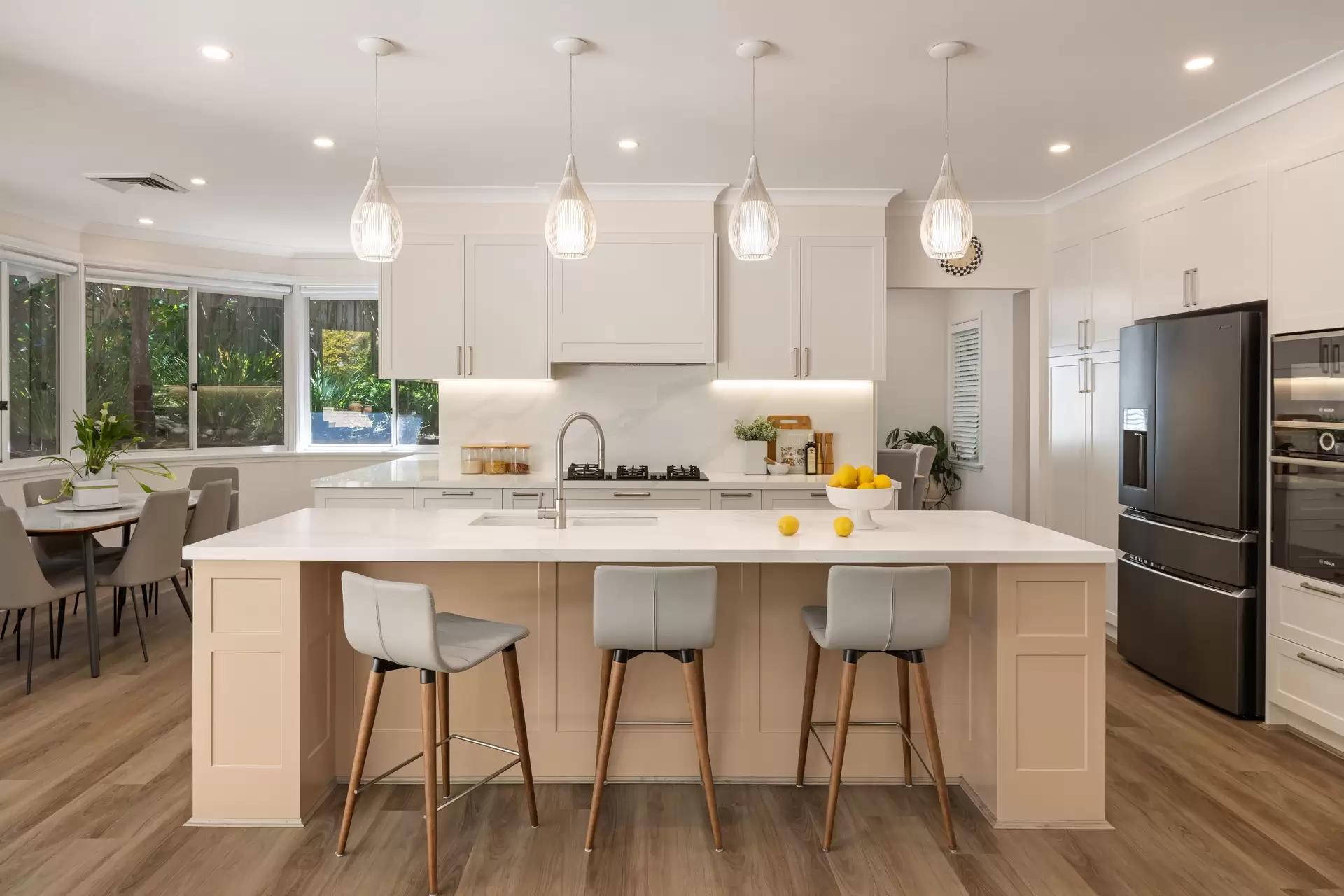 16 The Cloisters, St Ives Sold by Chan Yahl - image 3