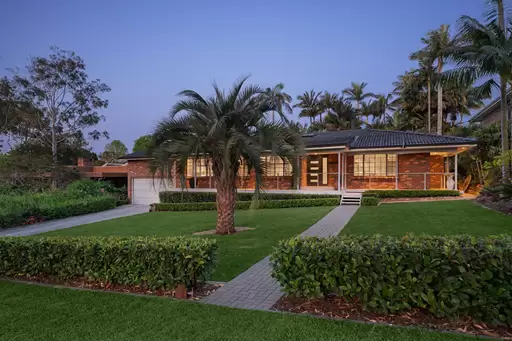 7 Brallas Avenue, St Ives Sold by Chan Yahl