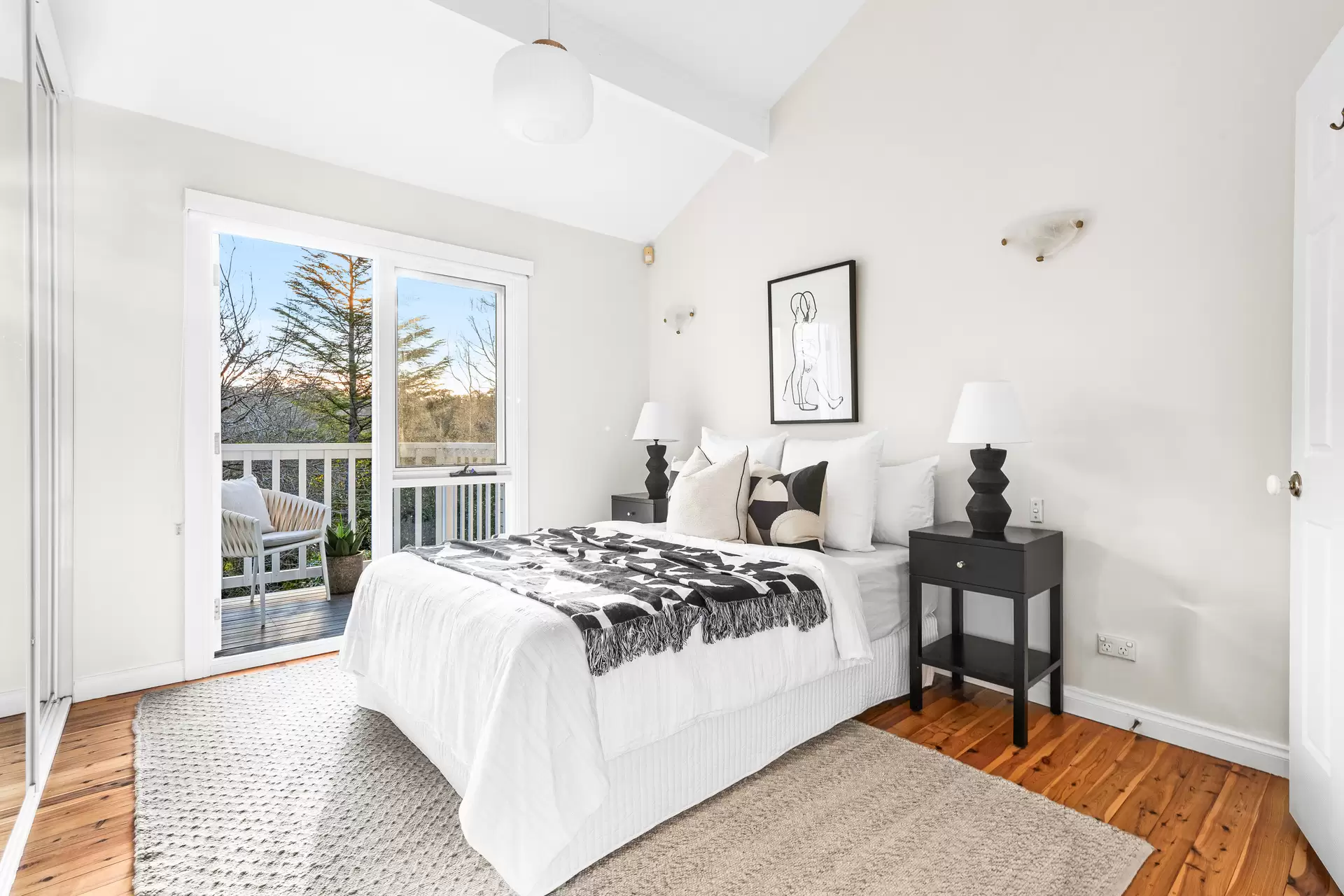 25 Greenvalley Avenue, St Ives Sold by Chan Yahl - image 5