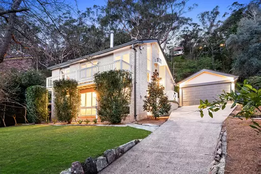 25 Greenvalley Avenue, St Ives Sold by Chan Yahl