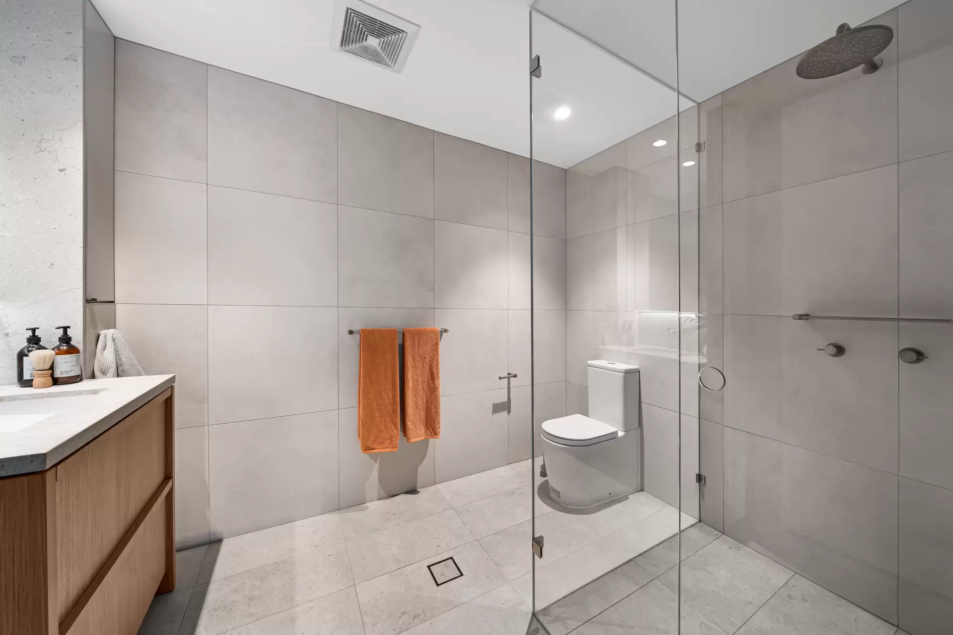 303/8A Pymble Avenue, Pymble Sold by Chan Yahl - image 6