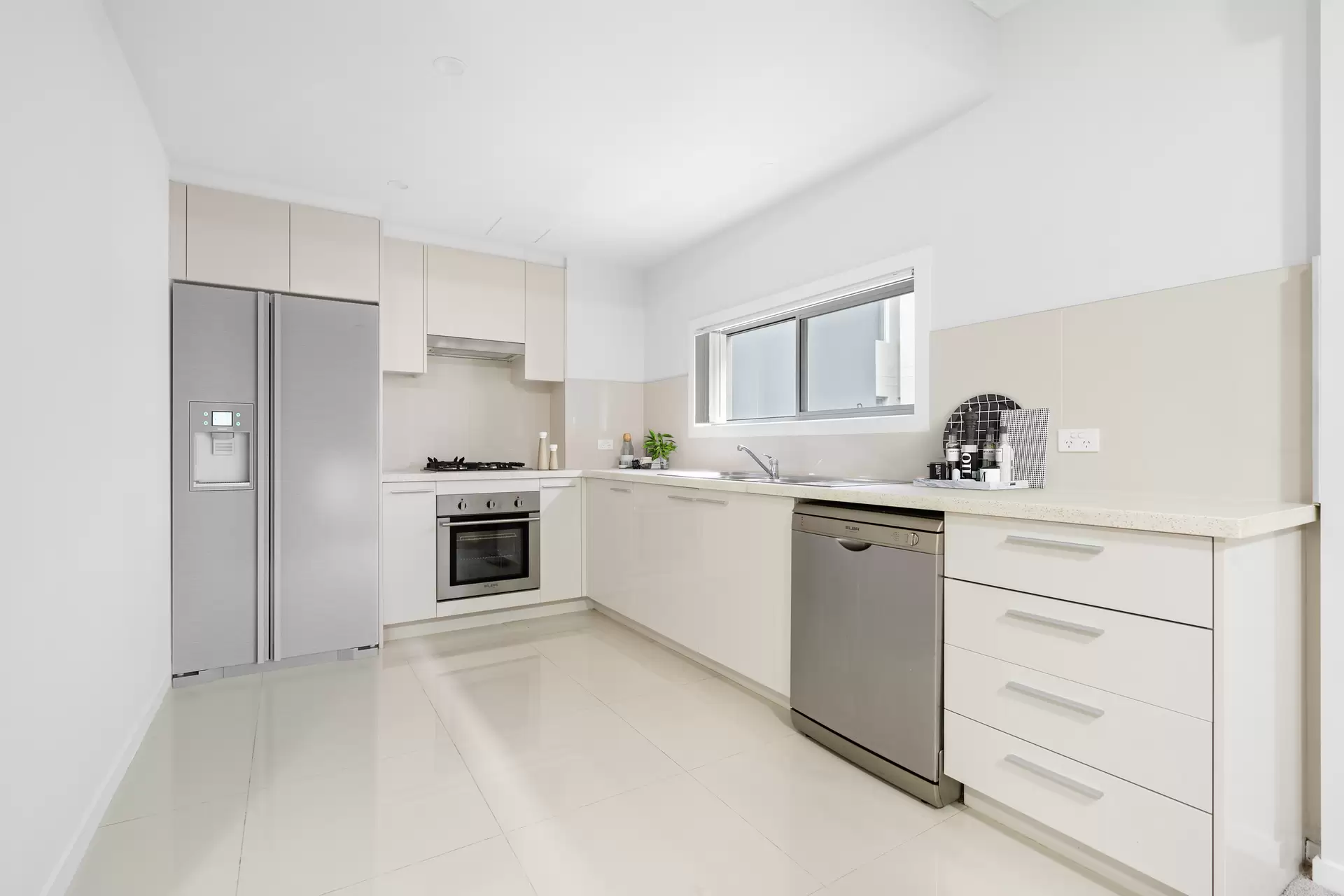 50/5-15 Balmoral Street, Waitara Sold by Chan Yahl - image 3