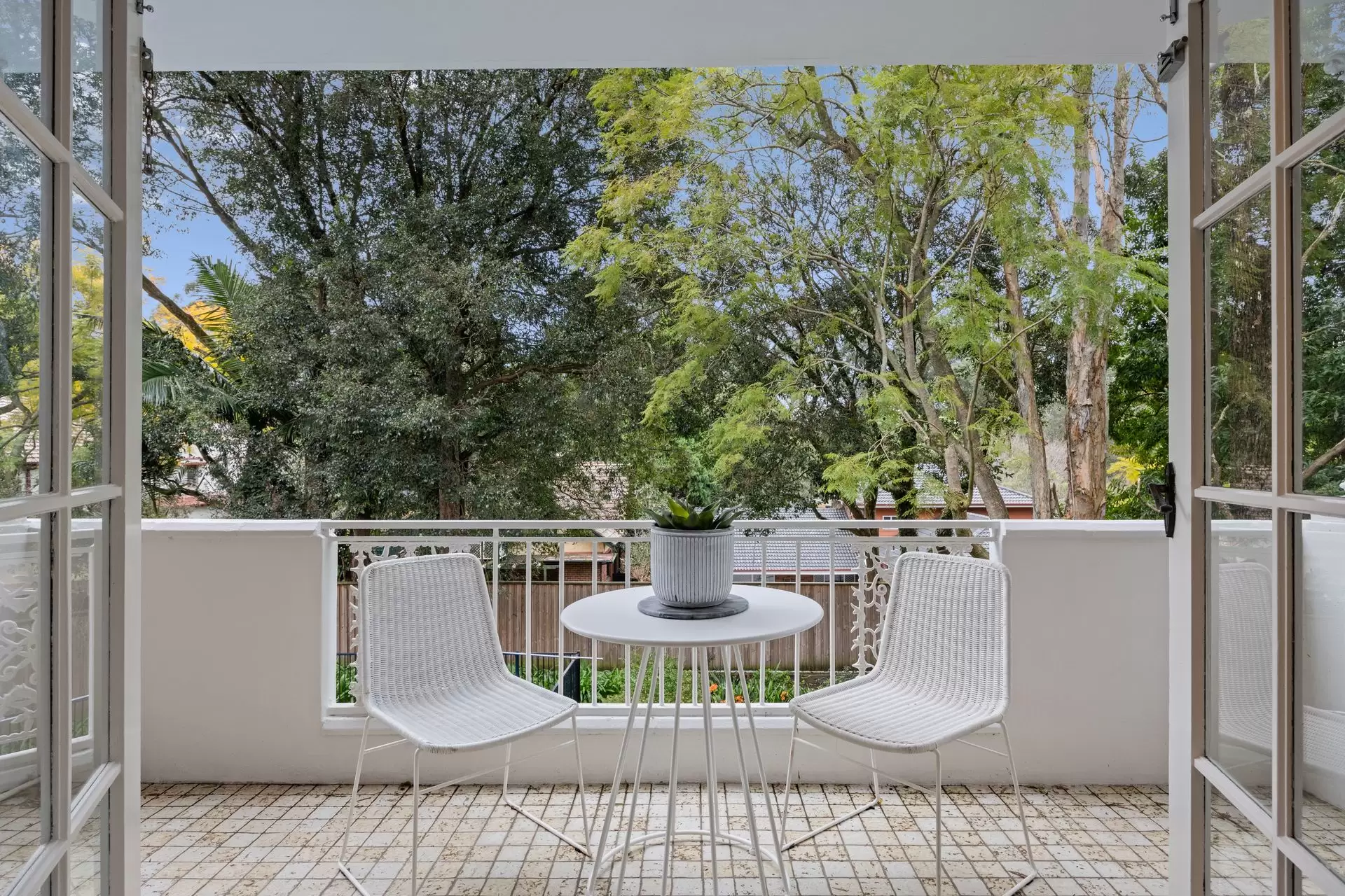 4/393 Pacific Highway, Lindfield Sold by Chan Yahl - image 3