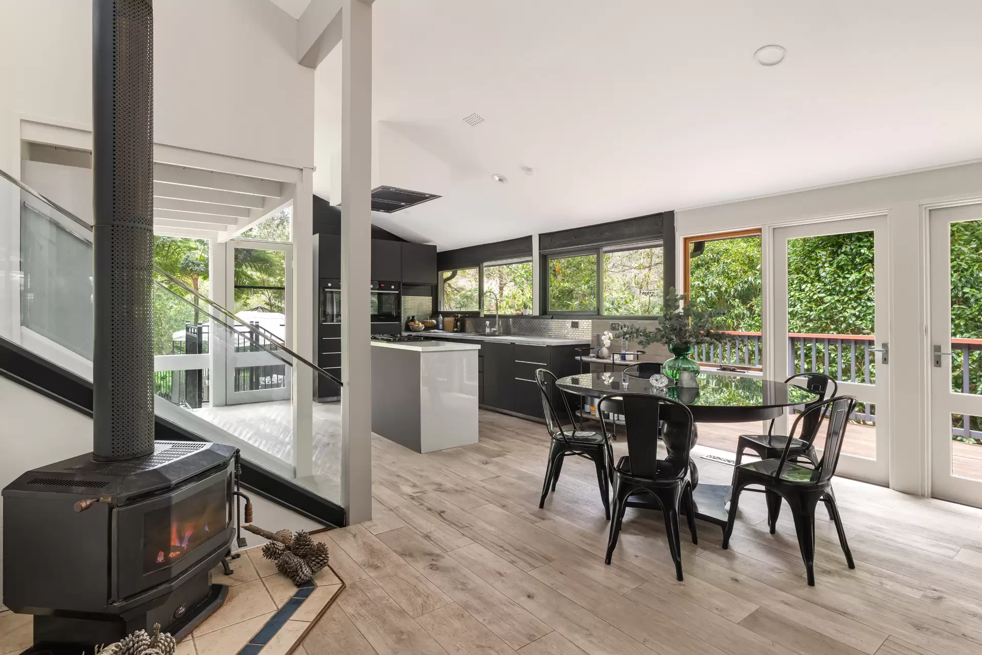 28 Cassandra Avenue, St Ives Sold by Chan Yahl - image 5