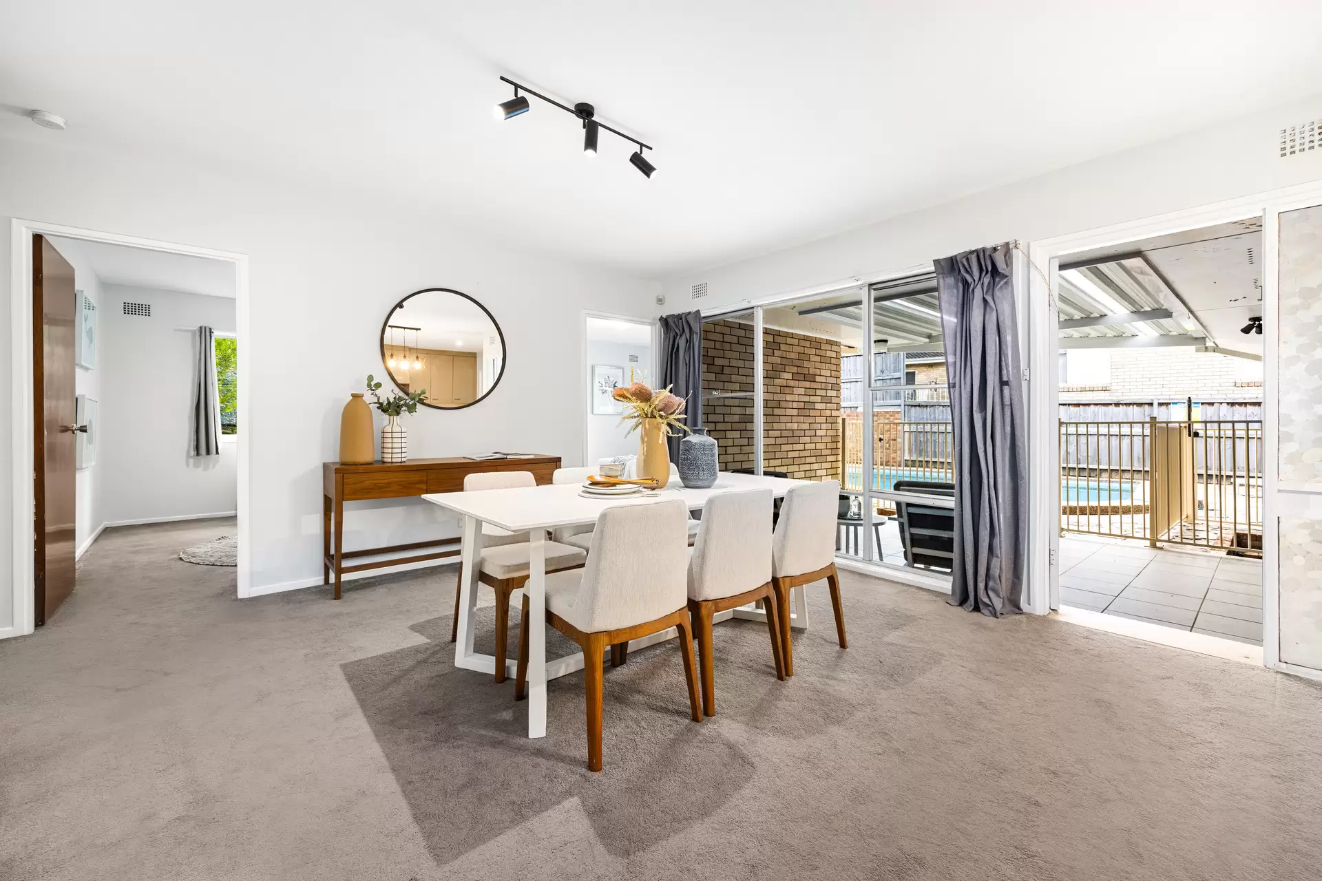 88 Hunter Avenue, St Ives Sold by Chan Yahl - image 3