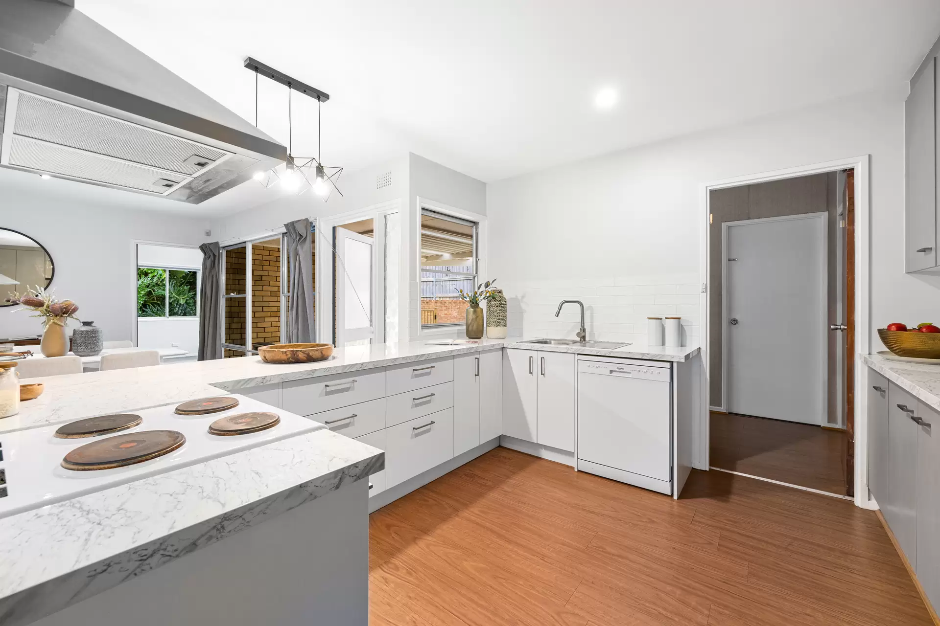 88 Hunter Avenue, St Ives Sold by Chan Yahl - image 5
