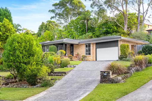 88 Hunter Avenue, St Ives Sold by Chan Yahl