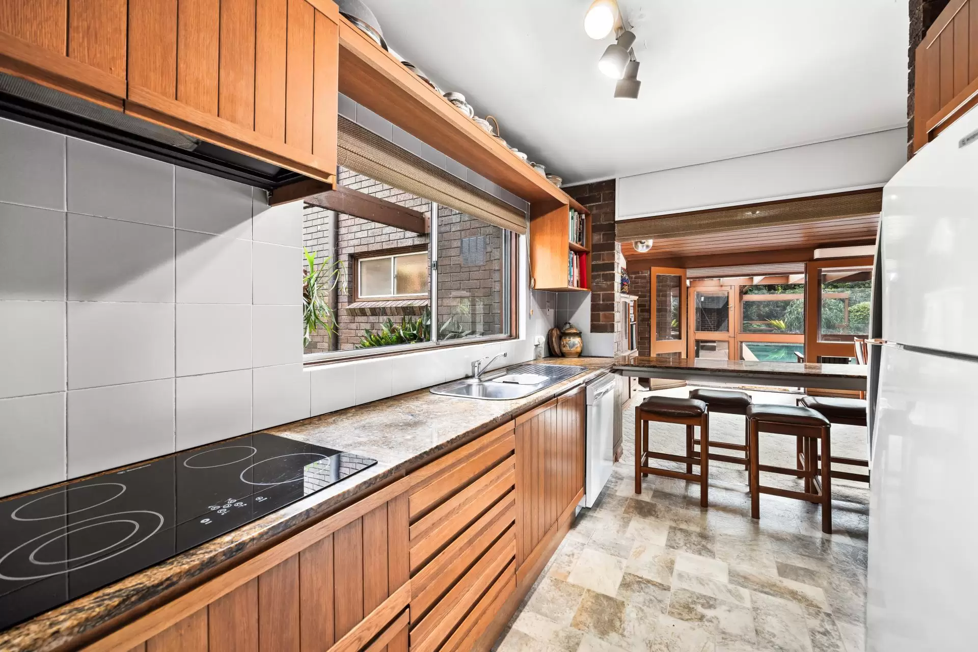 39 Lynbara Avenue, St Ives Sold by Chan Yahl - image 3
