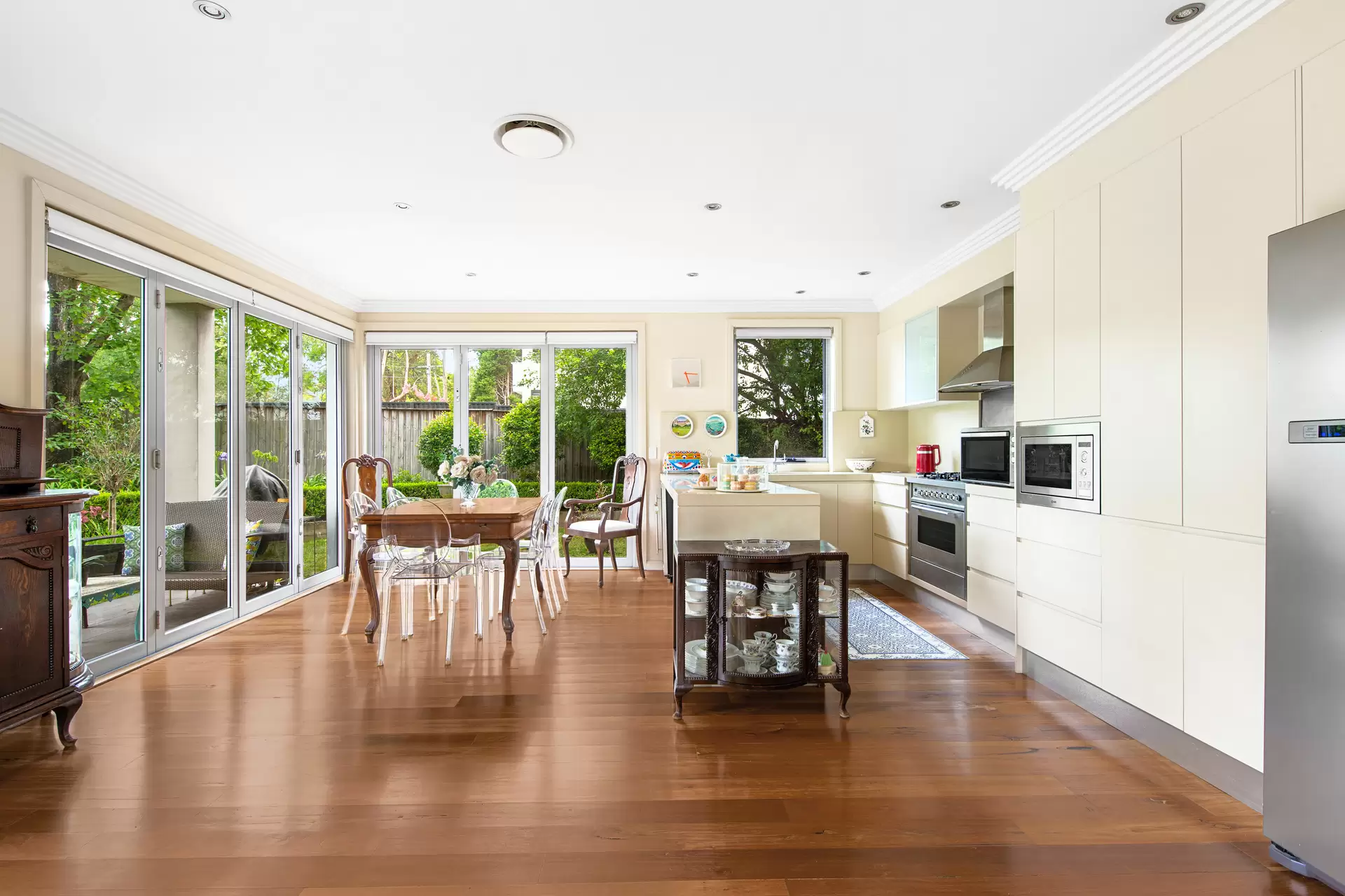 8 Killeaton Street, St Ives Sold by Chan Yahl - image 3