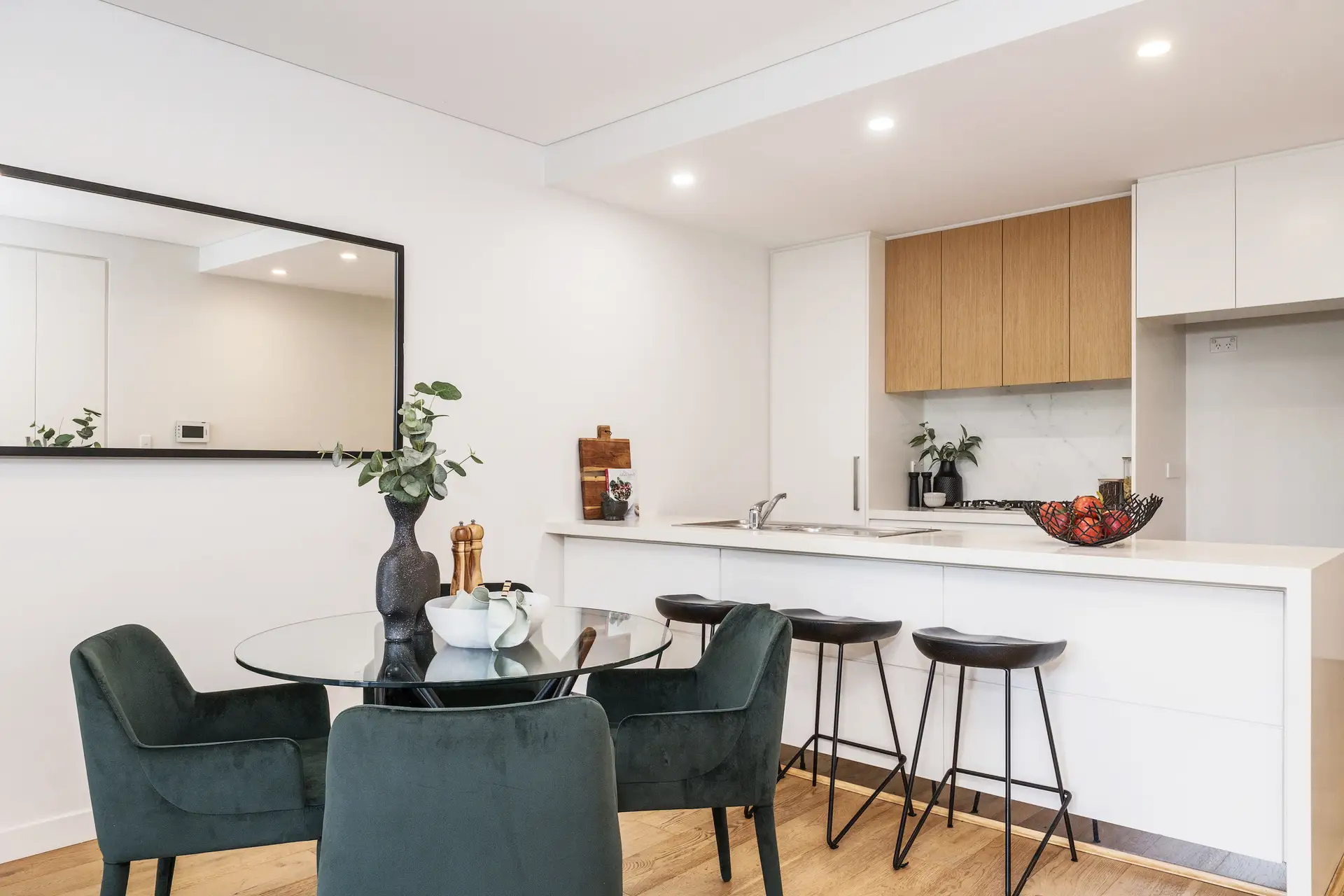 202/72 Laurel Street, Willoughby Sold by Chan Yahl - image 5