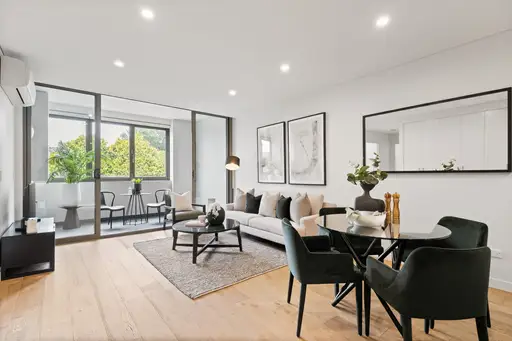 202/72 Laurel Street, Willoughby Sold by Chan Yahl