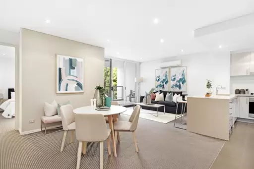708/36-42 Stanley Street, St Ives Sold by Chan Yahl