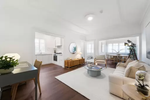 3/3 Boundary Street, Roseville Sold by Chan Yahl