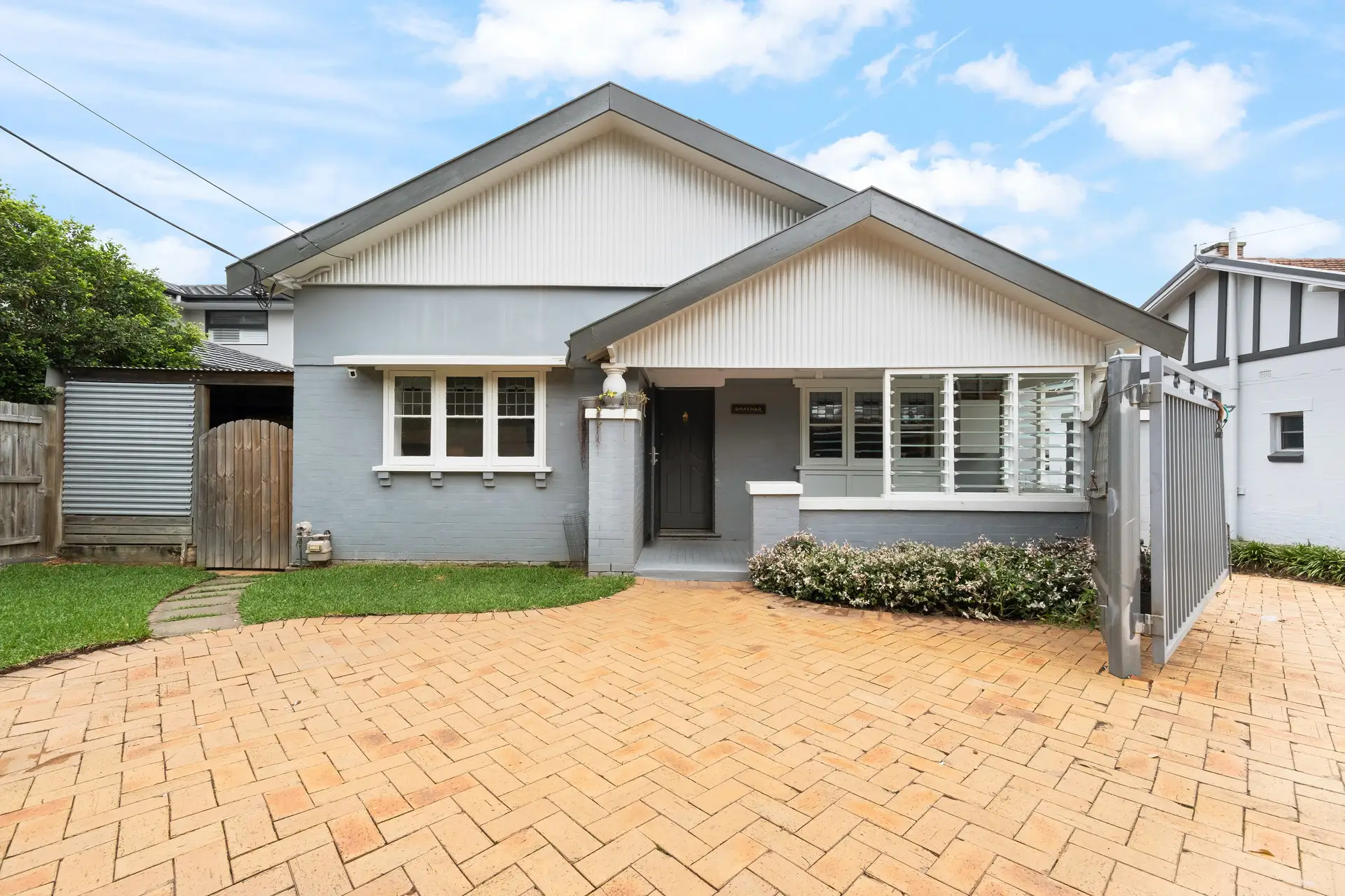 114 Fullers Road, Chatswood Sold by Chan Yahl - image 2
