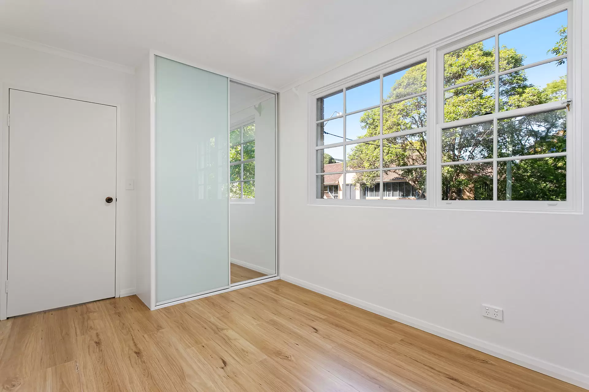 13/2-6 Albert Street, Hornsby For Lease by Chan Yahl - image 4