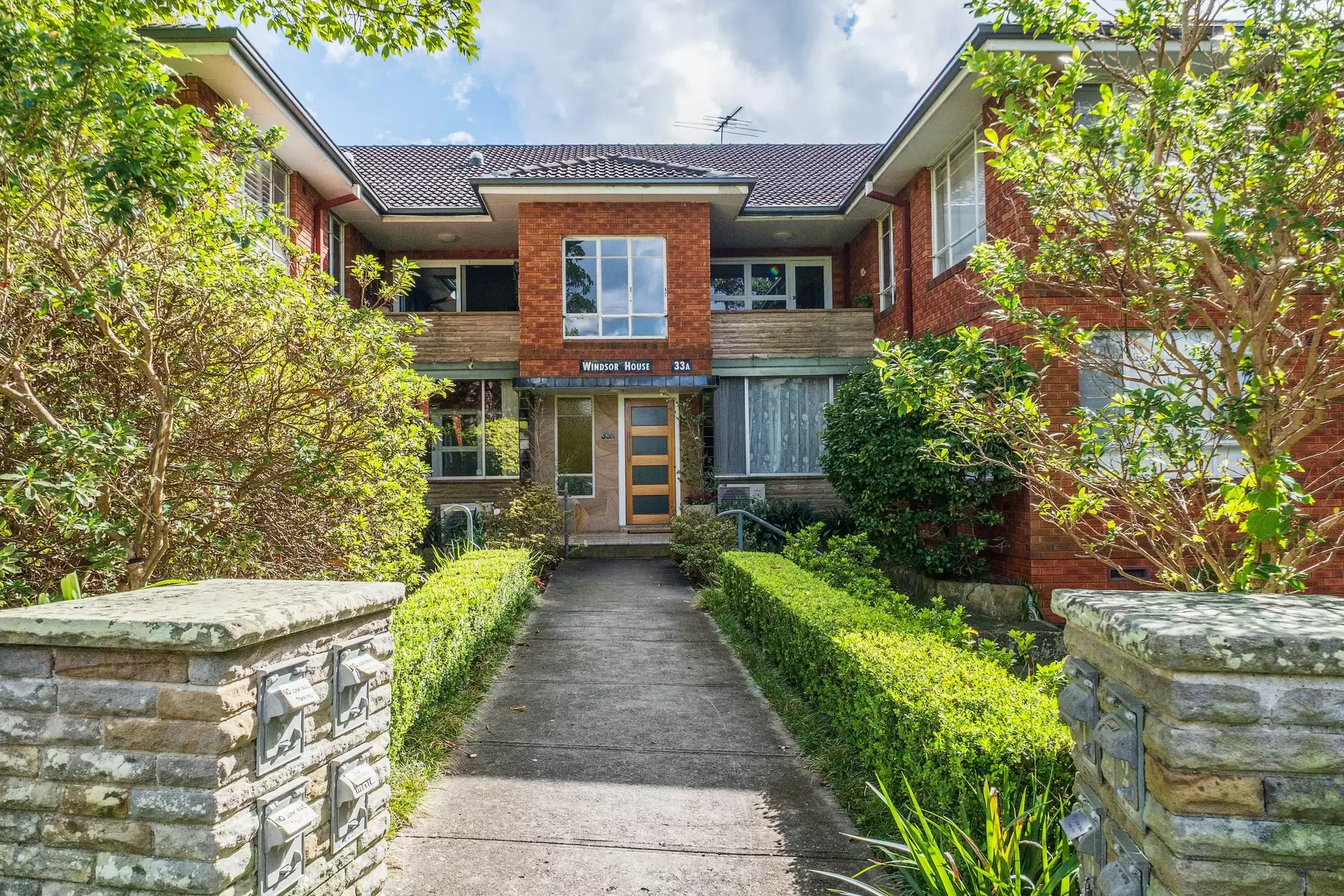 1/33a Lorne Avenue, Killara Sold by Chan Yahl - image 15